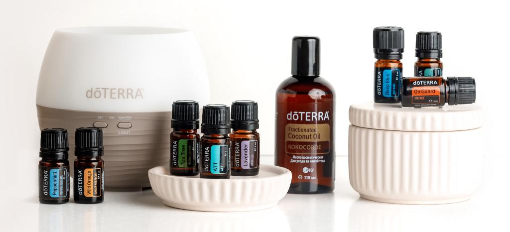 Набор эфирных масел doTERRA "Ароматач" c диффузором Лепесток, АТТ, 8x5 мл, 118 мл.