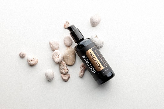 Косметика 'Yarrow' #1