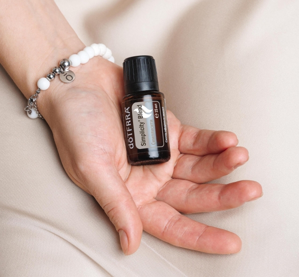 Набор dōTERRA «Тихая радость» аромабраслет + смесь «Симплисити» (15 мл) - Наборы эфирных масел - Каталог товаров