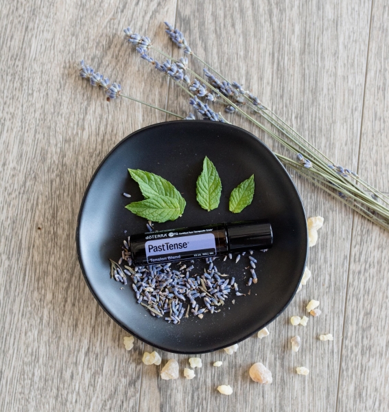 "Пасттенс" расслабляющая смесь эфирных масел, doTERRA Touch PastTense, роллер 10 мл - Смеси эфирных масел - Каталог товаров