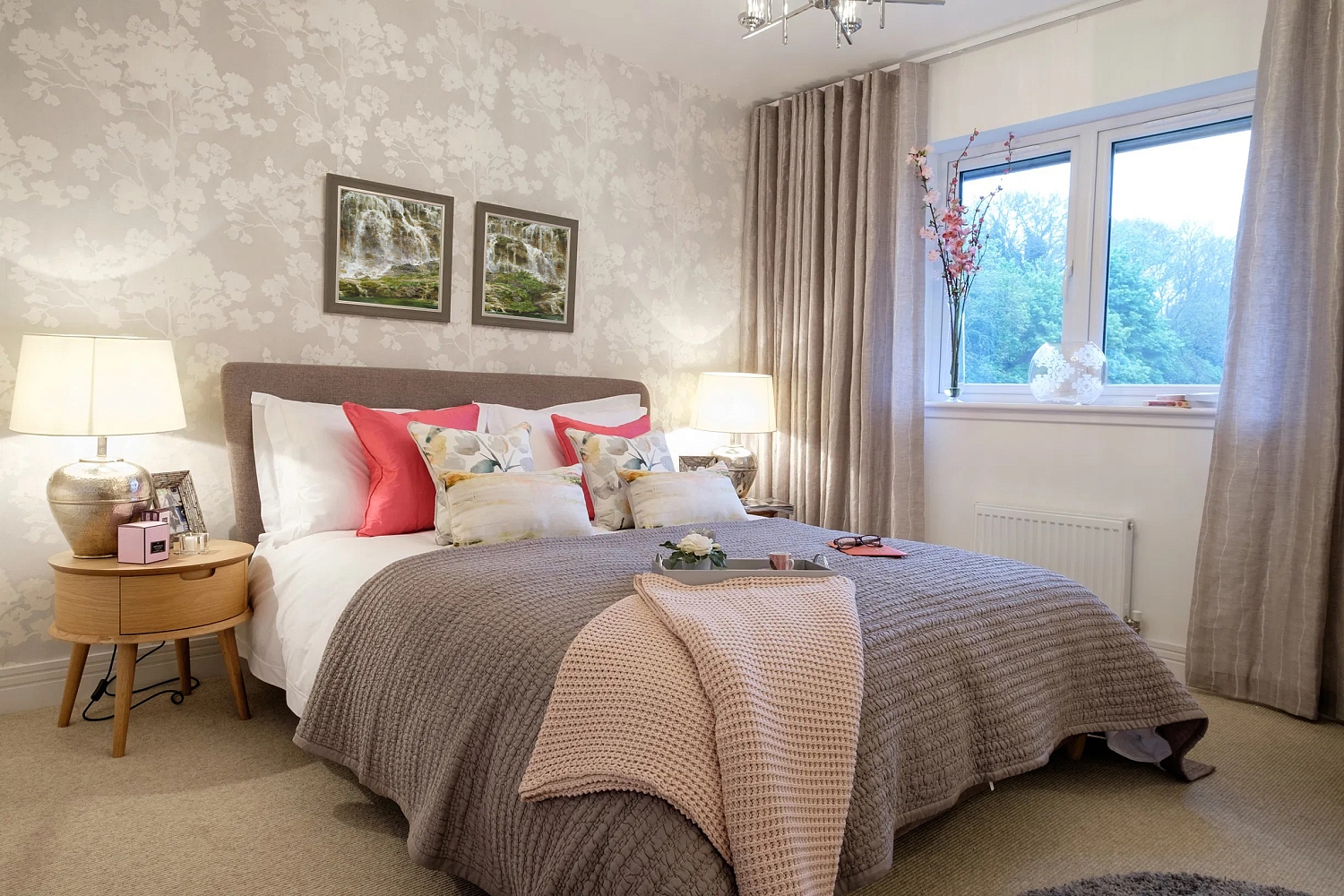 Картины в отелях и гостевых домах