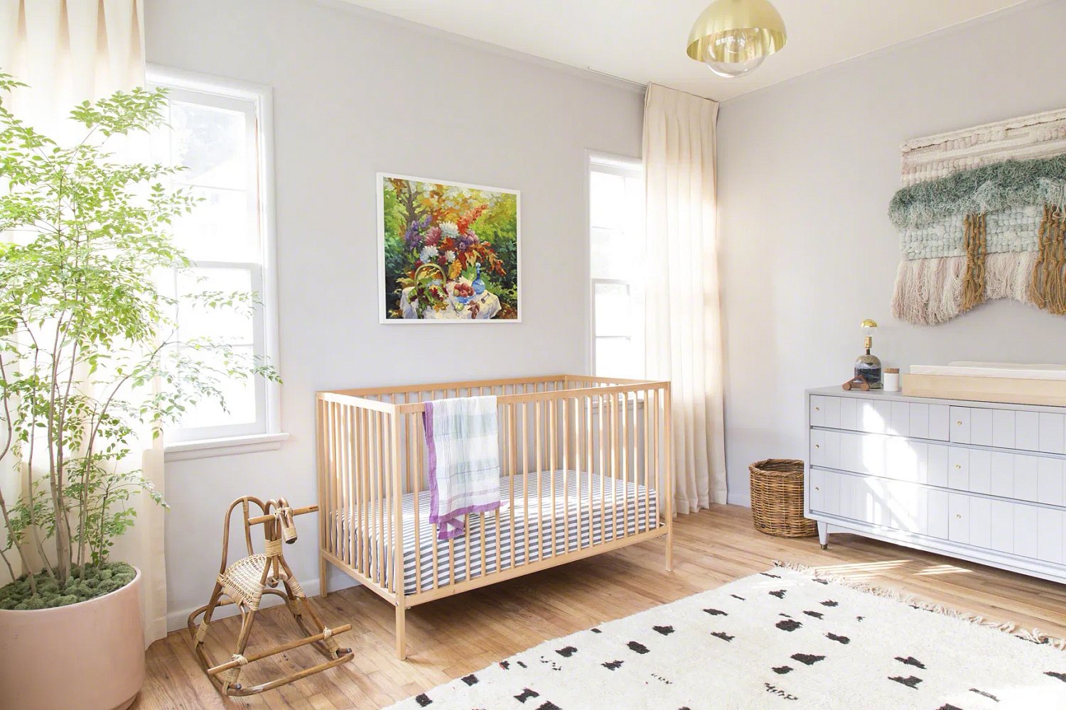 Картины в детских комнатах