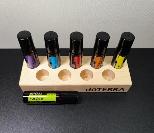 Набор масел "для эмоциональной терапии" в роллерах doTERRA Touch + подставка (Акция), 6x10 мл - Наборы эфирных масел - Каталог товаров