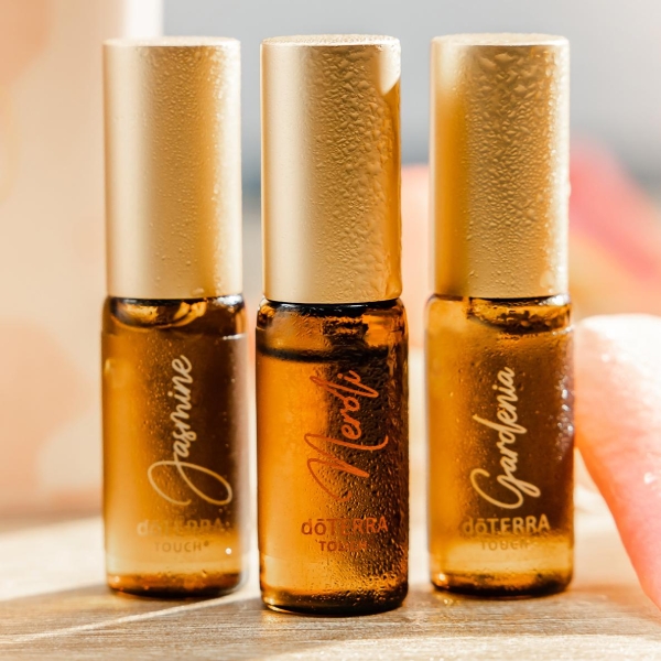Набор роллеров doTERRA Touch "Blooming Trio", 3x4 мл - Наборы эфирных масел - Каталог товаров