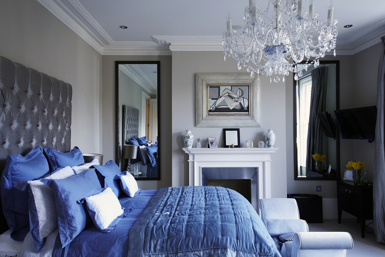 Картины в спальнях