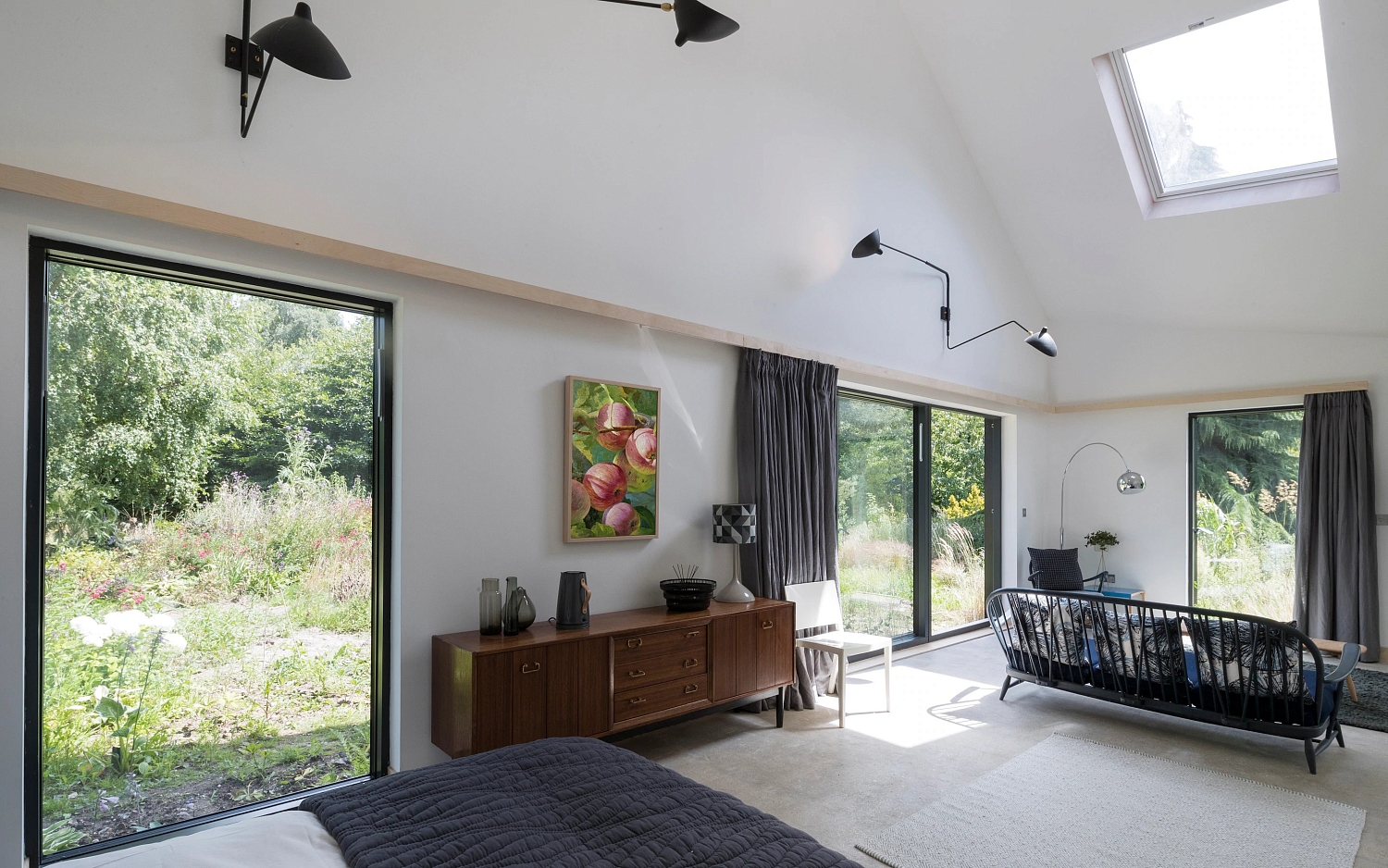 Картины в отелях и гостевых домах