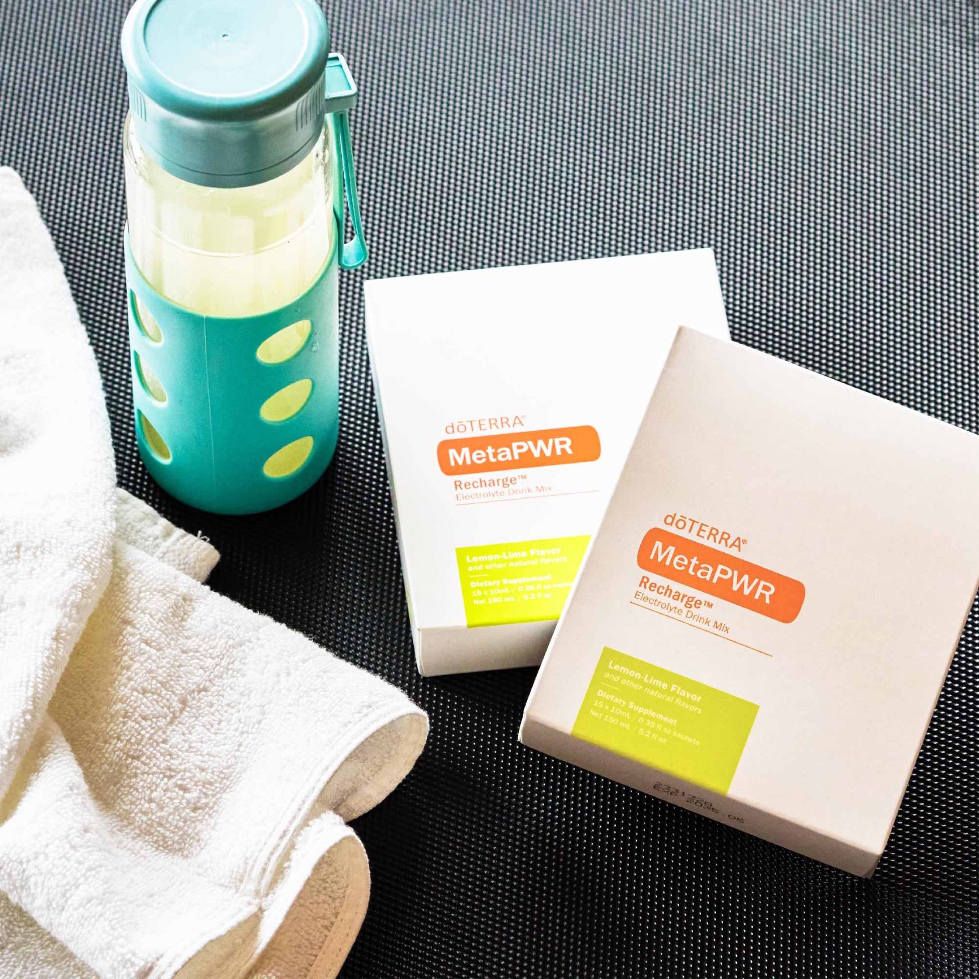 doTERRA MetaPWR Recharge - смесь для приготовления электролитного напитка, 30 саше по 10 мл - Пищевые добавки - Каталог товаров