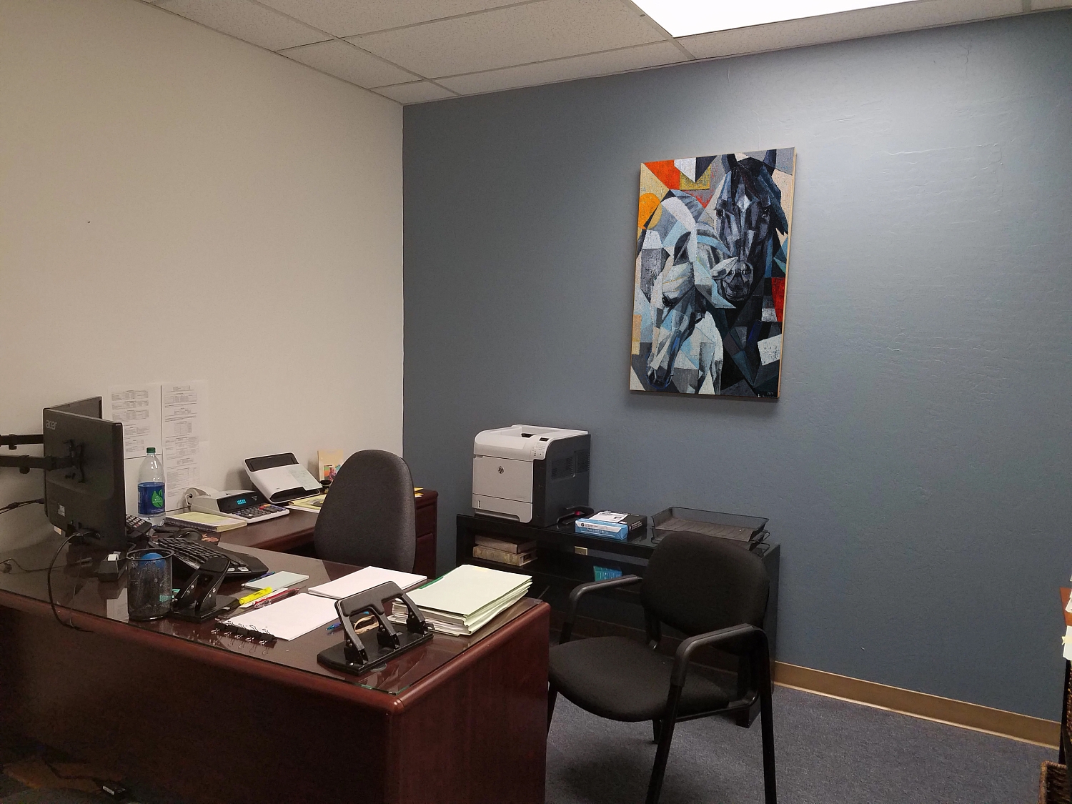 Картины в офисах