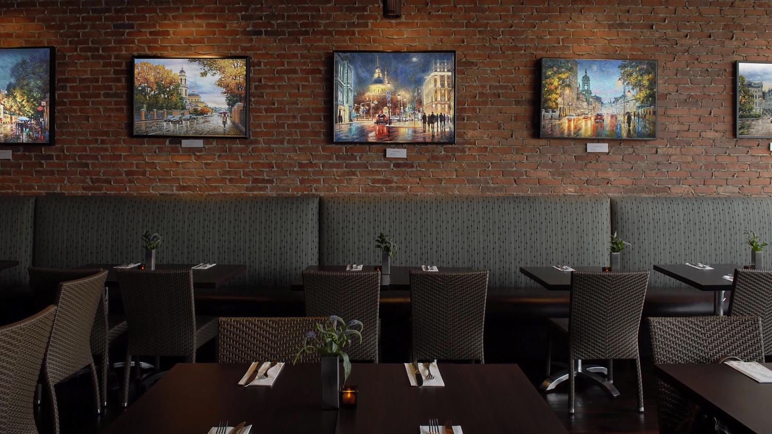 Картины в ресторанах и кафе