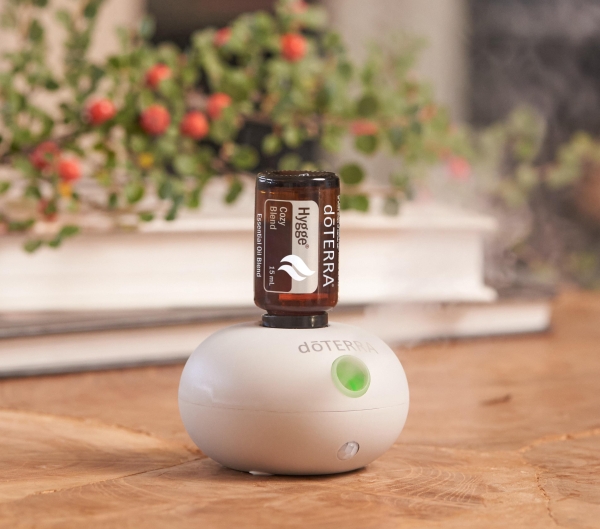 Набор doTERRA портативный диффузор Bubble с датчиком движения и смесь Hygge, 15 мл - Диффузоры - Каталог товаров