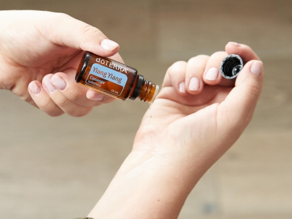 Эфирное масло doTERRA Иланг-иланг, Ylang Ylang, 15 мл - Однокомпонентные эфирные масла - Каталог товаров