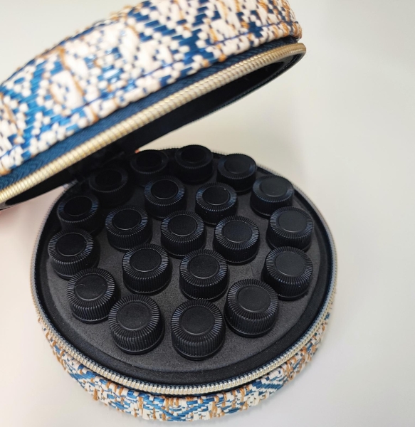 Набор doTERRA «Радуга эмоций» (Литсея 15 мл и кейс с 20 пробниками) - Для использования масел - Каталог товаров