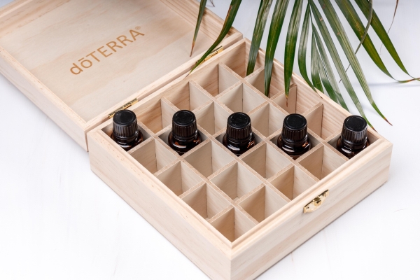 Деревянная коробка с лого doTERRA на 25 масел (по 15 или 5 мл) - Для использования масел - Каталог товаров