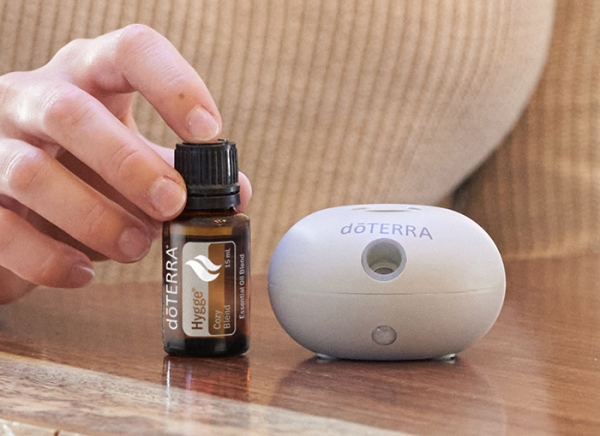 Набор doTERRA портативный диффузор Bubble с датчиком движения и смесь Hygge, 15 мл - Диффузоры - Каталог товаров