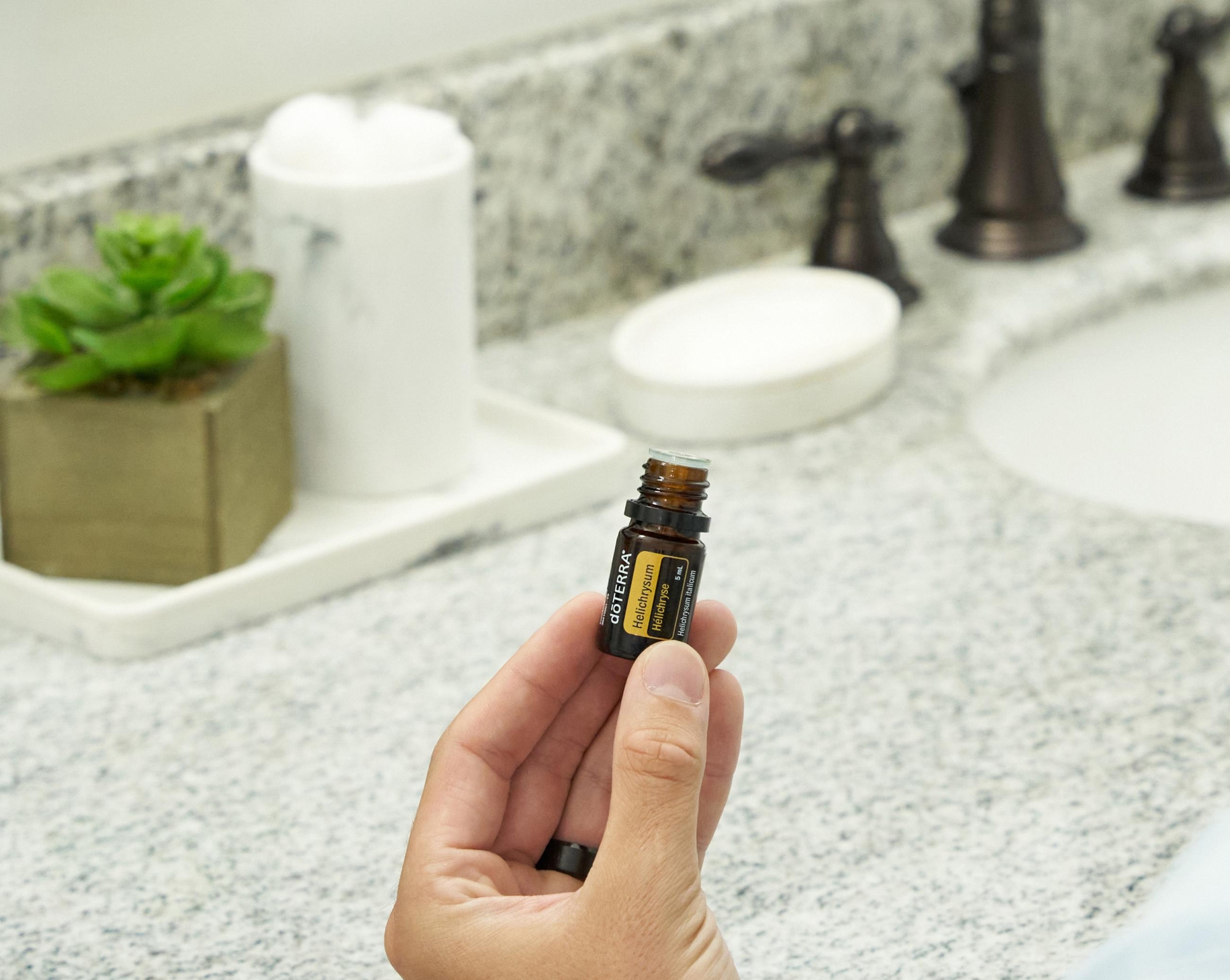 Эфирное масло doTERRA Бессмертник, Helichrysum, 5 мл - Однокомпонентные эфирные масла - Каталог товаров