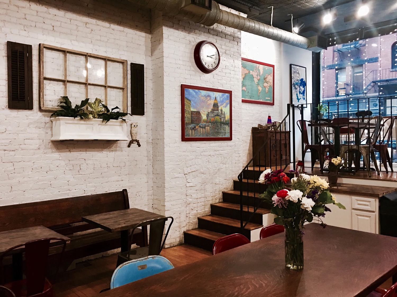 Картины в ресторанах и кафе